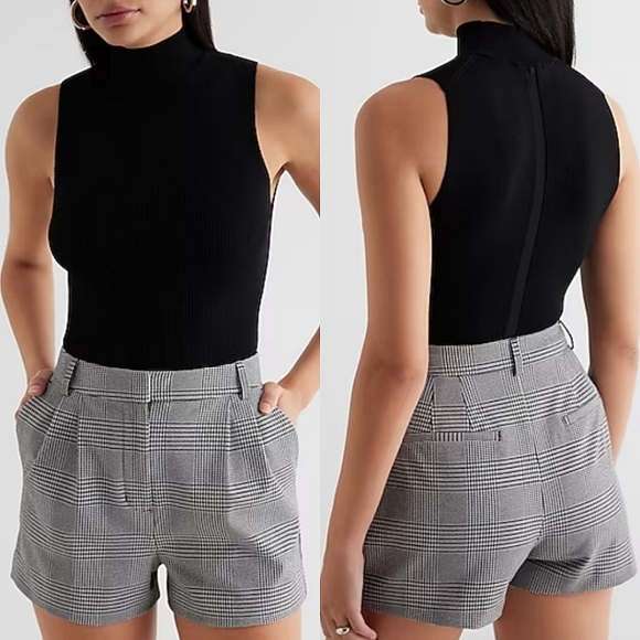 ☆Express Black & White Plaid Houndstooth Shorts☆ - Picture 1 of 3